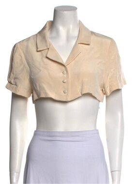 Mirror Palais Cropped Button-Front Collared Top in Ivory